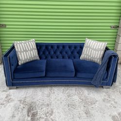 *Free Delivery* Modern Tufted Velvet Couch Sofa