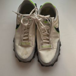 Nike Waffle Women’s Size 7