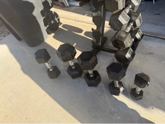 Very nice dumbbells 5-25lbs with weight rack. $300