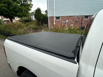 Tonneau Cover