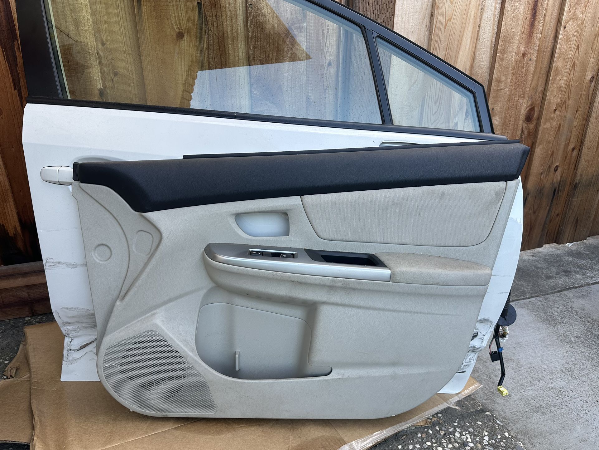 2016 Subaru Crosstrek Door Parts