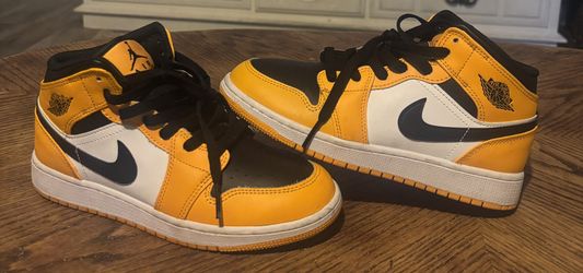 Jordan Size 4.5y
