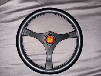 MOMO 1968 Heritage Steering Wheel Limited Edition