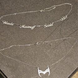 Scarlet Witch Necklace Set
