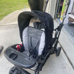 Stroller 