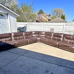 FREE DELIVERY 🚚  Ashley furniture Real Leather brown  Couch, sofa, Sectional recliner 