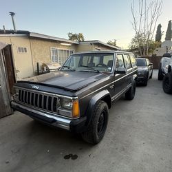 1987 Jeep Cherokee