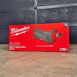 Milwaukee M18 Bluetooth Jobsite Radio (Tool Only)