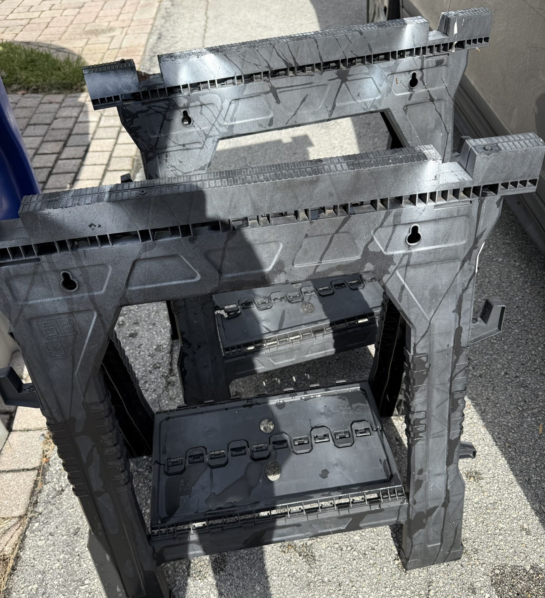 Plastic Saw Horses-2