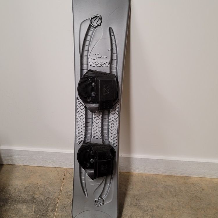 ride cobra snowboard Never Summer 2014 evo Some recognize Trevor for his music or unmistakable artistic endeavors including the iconic Gucci Ghost Rossignol Cobra Men's Snowboard Bindings