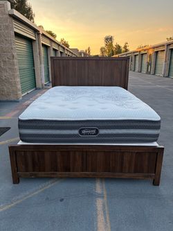 Queen bed