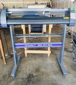 28 inch USCUTTER MH vinyl cutter plotter with stand and vinyl Master cut V5 software
