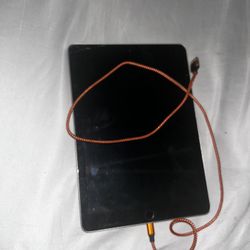 (iCloud Locked) iPad 6th Gen