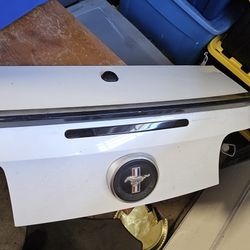 2014 Mustang Trunk. 
