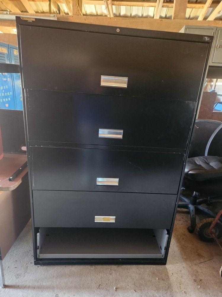 Latral Filing Cabinet 