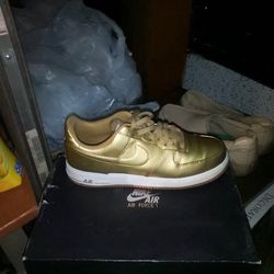 Gold Air force one size 11