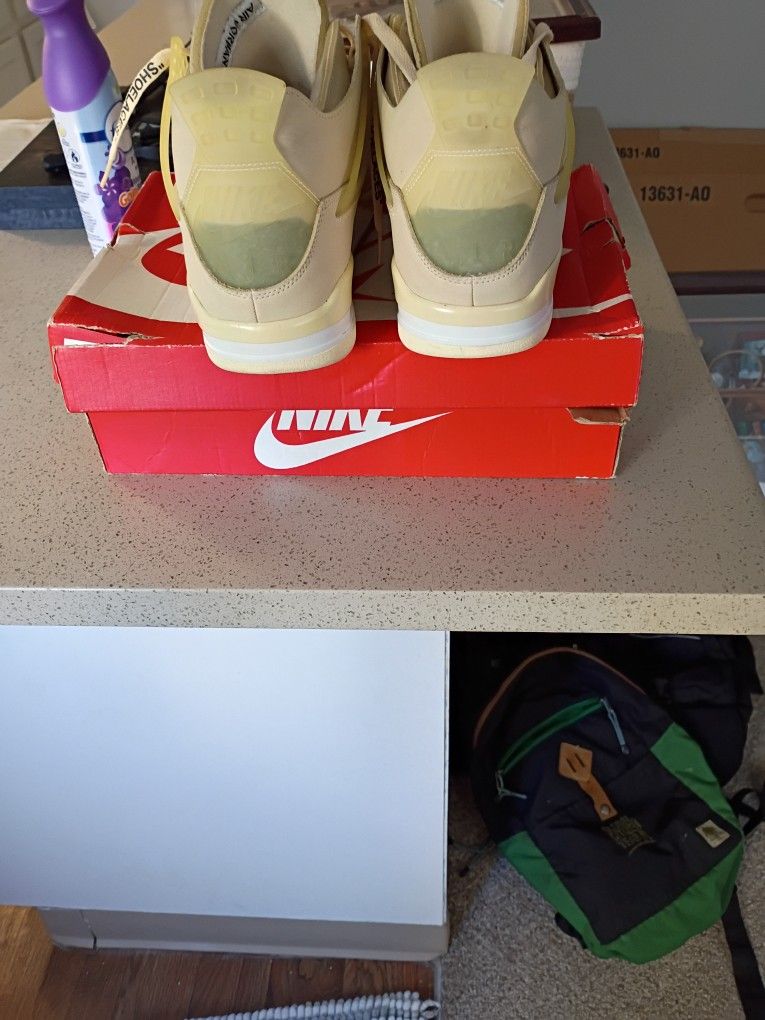 Air Jordans 4