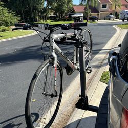 Men’s Lightweight Road Bike