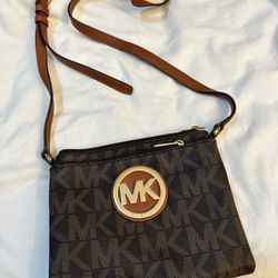 Michael Kors Mini Crossbody