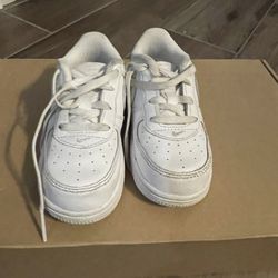Nike toddler White