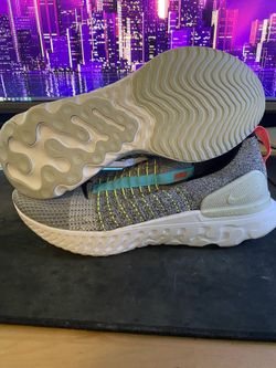 React Phantom Run Flyknit “Crater” Size 15