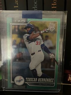 2026 Topps Teoscar Hernandez #251 Green Holo Foil Dodgers