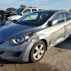 2011 Hyundai Elantra Full Parts Out 