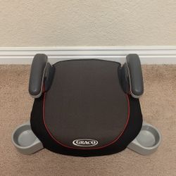 Like New Graco Booster Seat ( Price Firm).