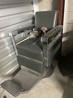 Classic barber chair