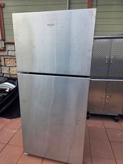 Free!  Whirlpool Fridge. Free!