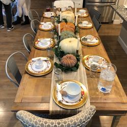 Dining Room Table -extendable Ends