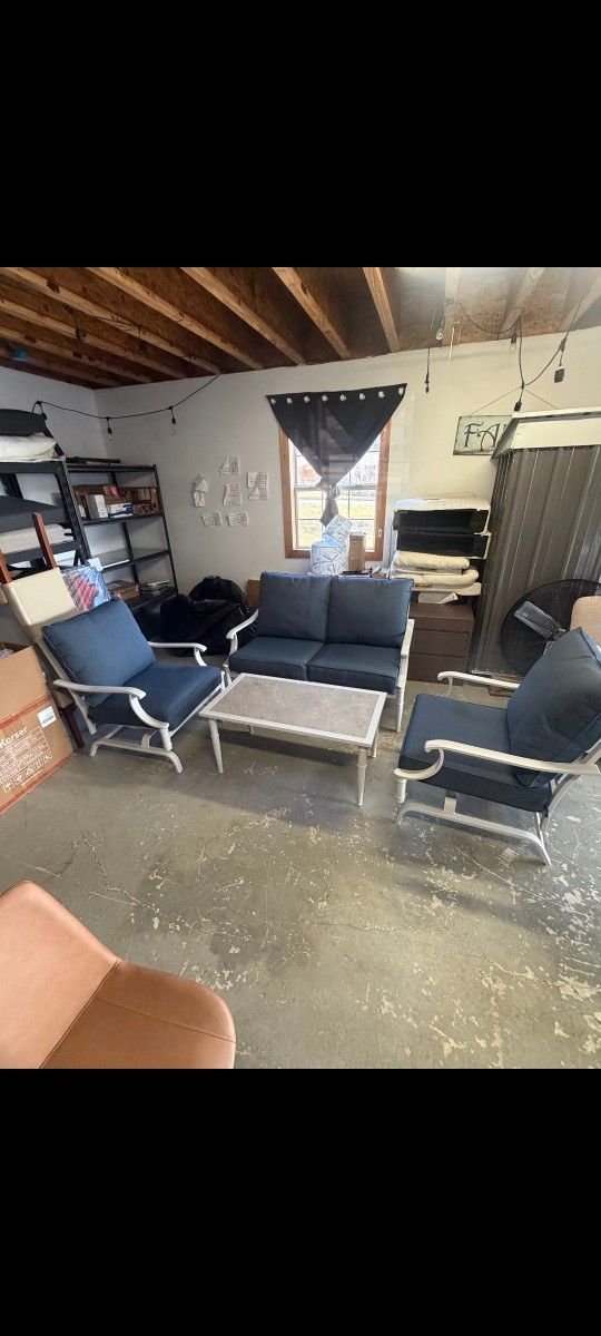 allen + roth Thomas Lake 4-Piece Patio Conversation Set with Blue Cushions