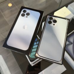 Apple iPhone 13 Pro Max 256GB Unlocked to any carrier! 90 day warranty! We offer financing!