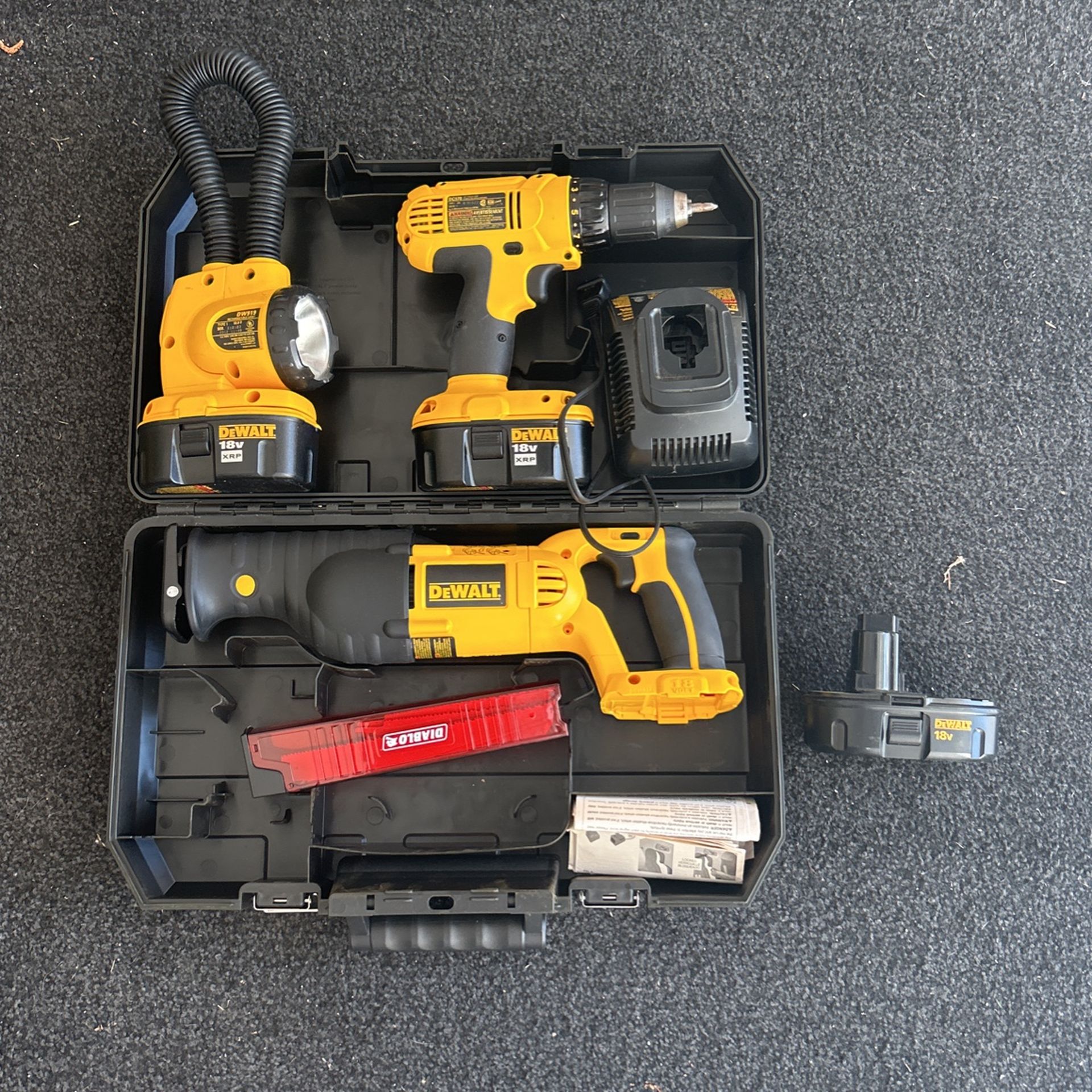 Dewalt
