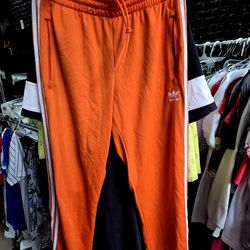 ADIDAS ORANGE L SWEATPANTS 