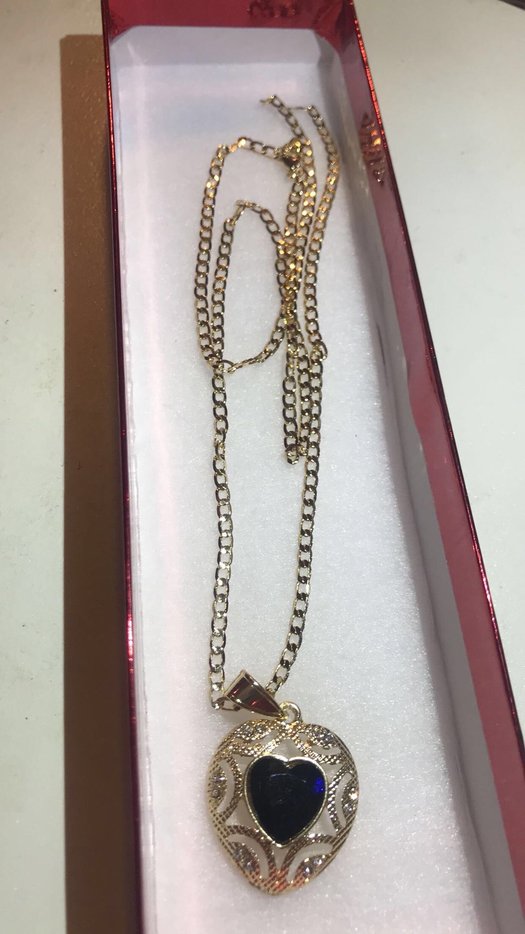 Nice chain and heart shape pendant