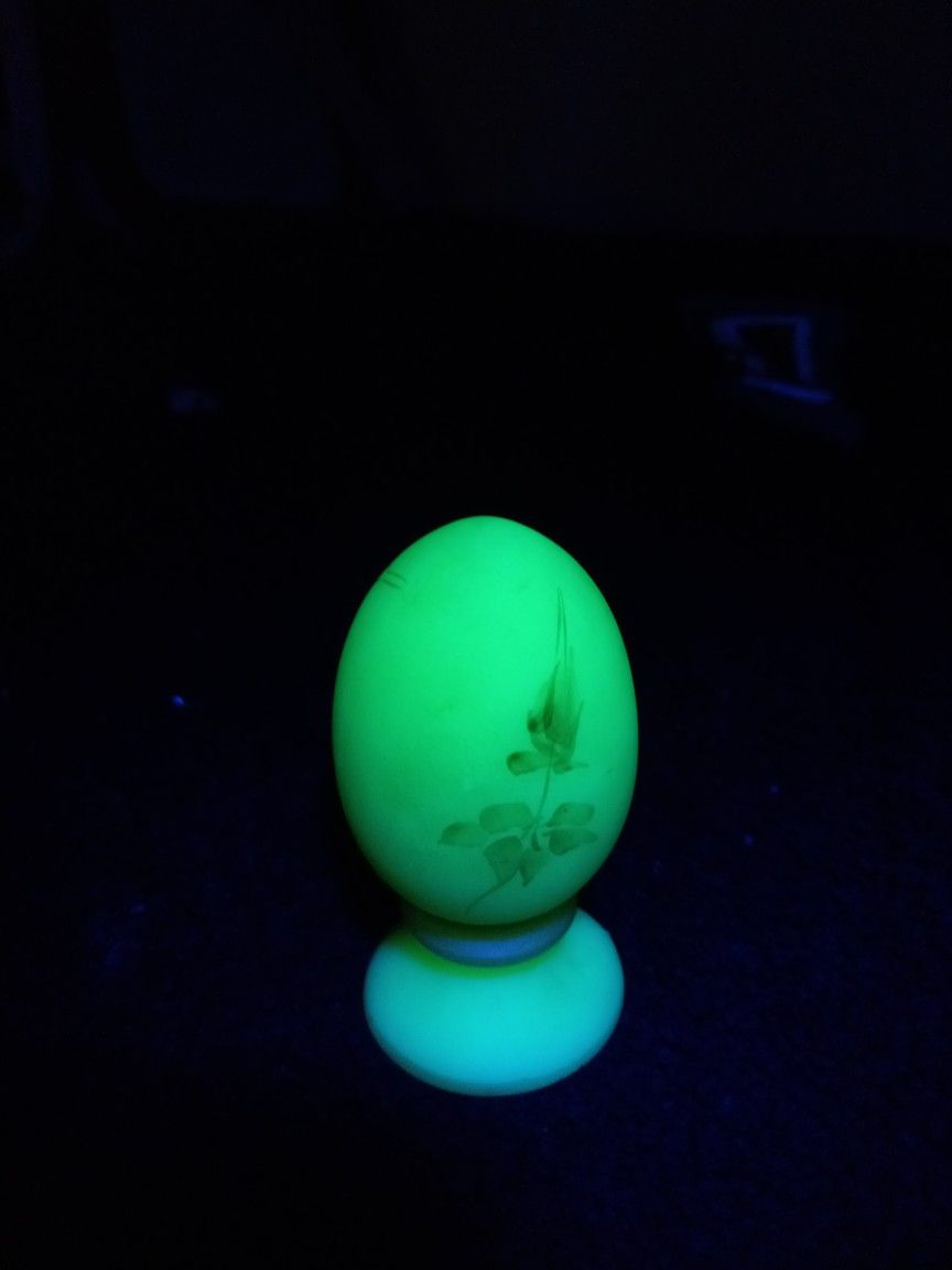 Fenton Uranium Egg
