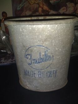 Vintage Frabills Wade Bucket Can Oval in Great Condition
