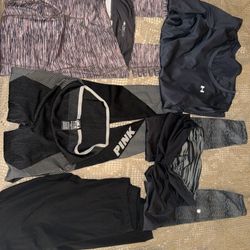 Leggings Lot Victoria Secret, Under armor And Others 5 Pieces Size S/M
