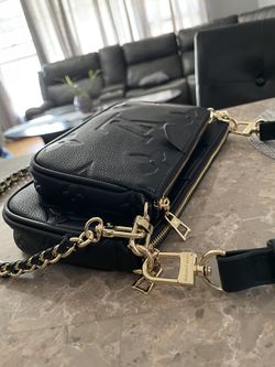 M44823 MULTI POCHETTE ACCESSORIES Shoulder Bags wallet Purse for Sale in  Los Angeles, CA - OfferUp