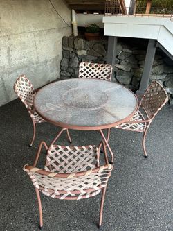 Lightweight Patio Table and chairs