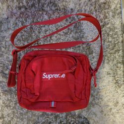 Supreme shoulder bag (SS19) Red