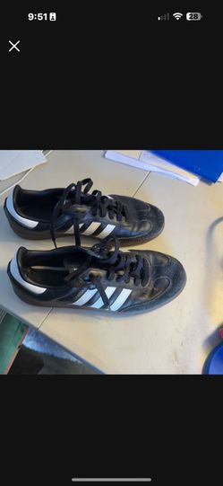 Adidas Samba Men 10 - Very Slightly Used