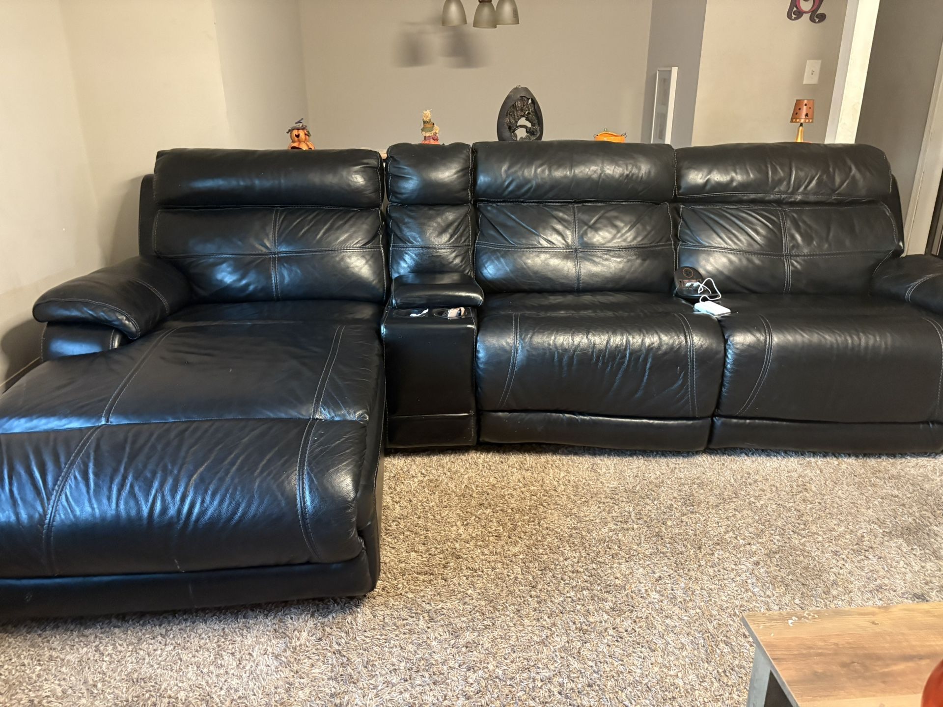 Leather Recliner Sofa