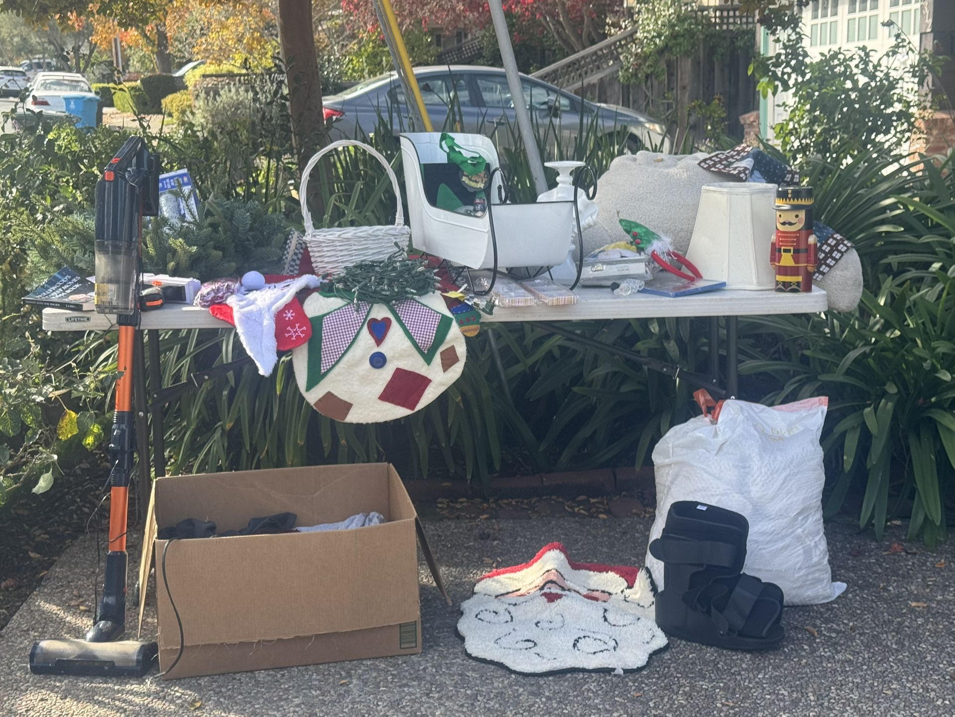 Various Free Items - Help Yourself 