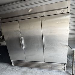 Commercial 3 Door Refrigerator 