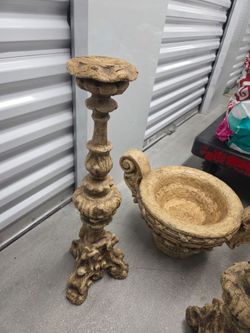 Tabletop ornaments