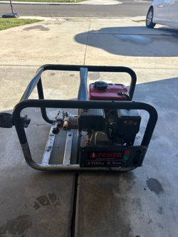 Power commercial pressure washer 2700 psi 2.3 GBM 196 cc 6.5 hp in excellent condition