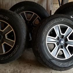 F150 factory wheel and tire