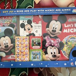 Mickey And Minnie Gift Set 